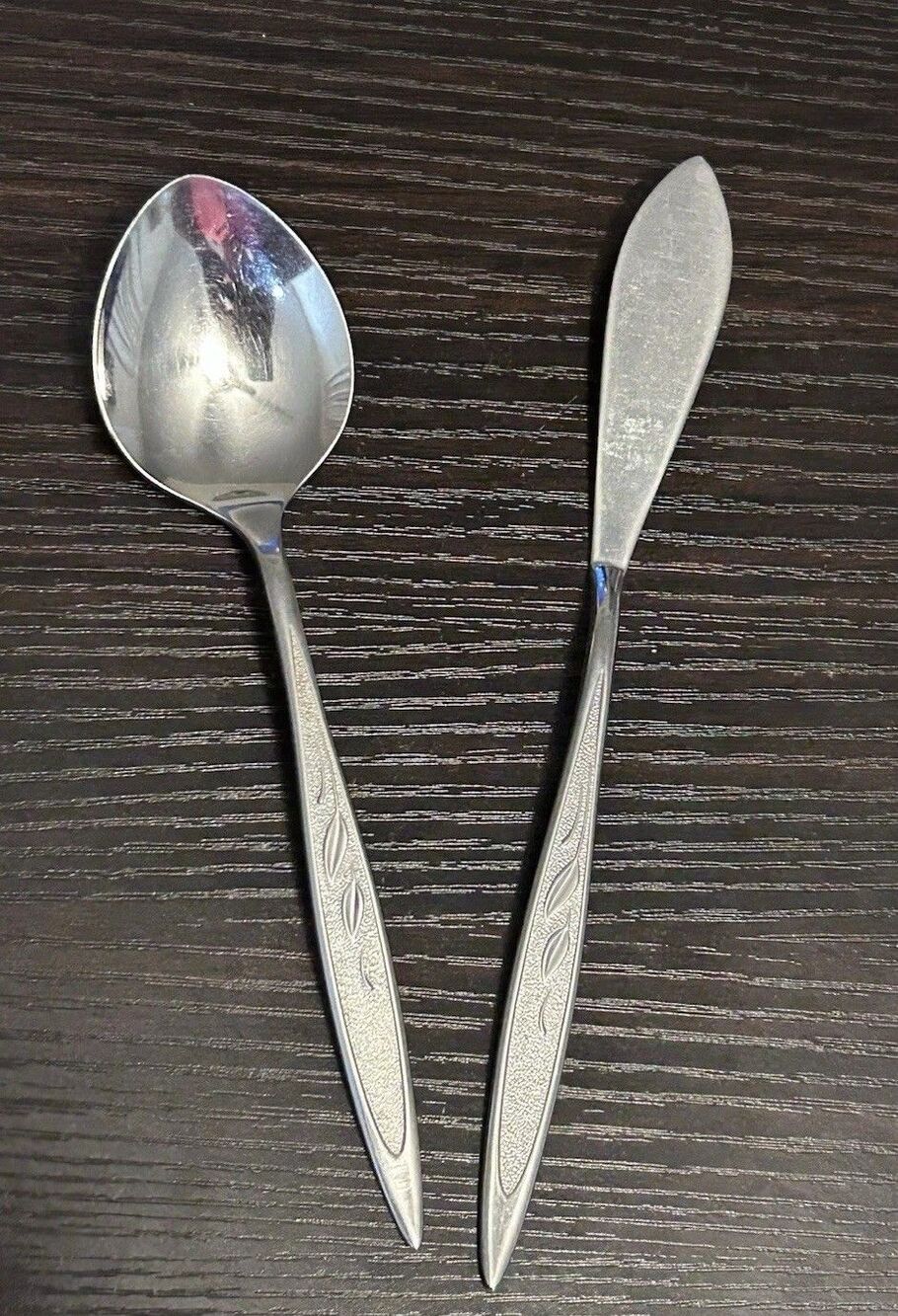 2 Vtg Oneida Royal Harvest Stainless Teaspoon & Butter Spreader Flatware Lot